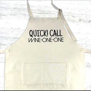 NWOT Quick Call Wine One One Canvas Apron